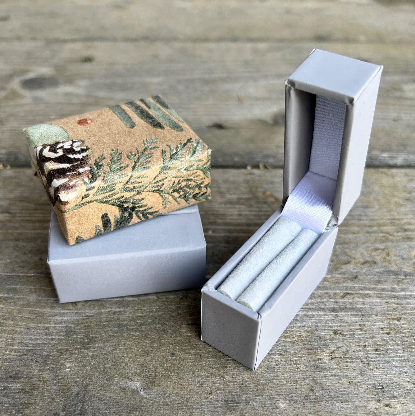 Gift Wrapping - Trisha Flanagan