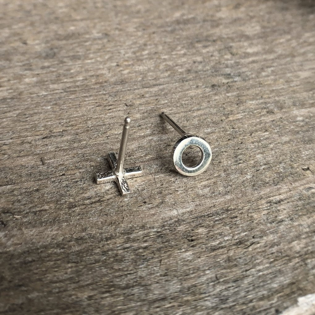 XO Silver Mismatched Earring Studs back of the x - Trisha Flanagan