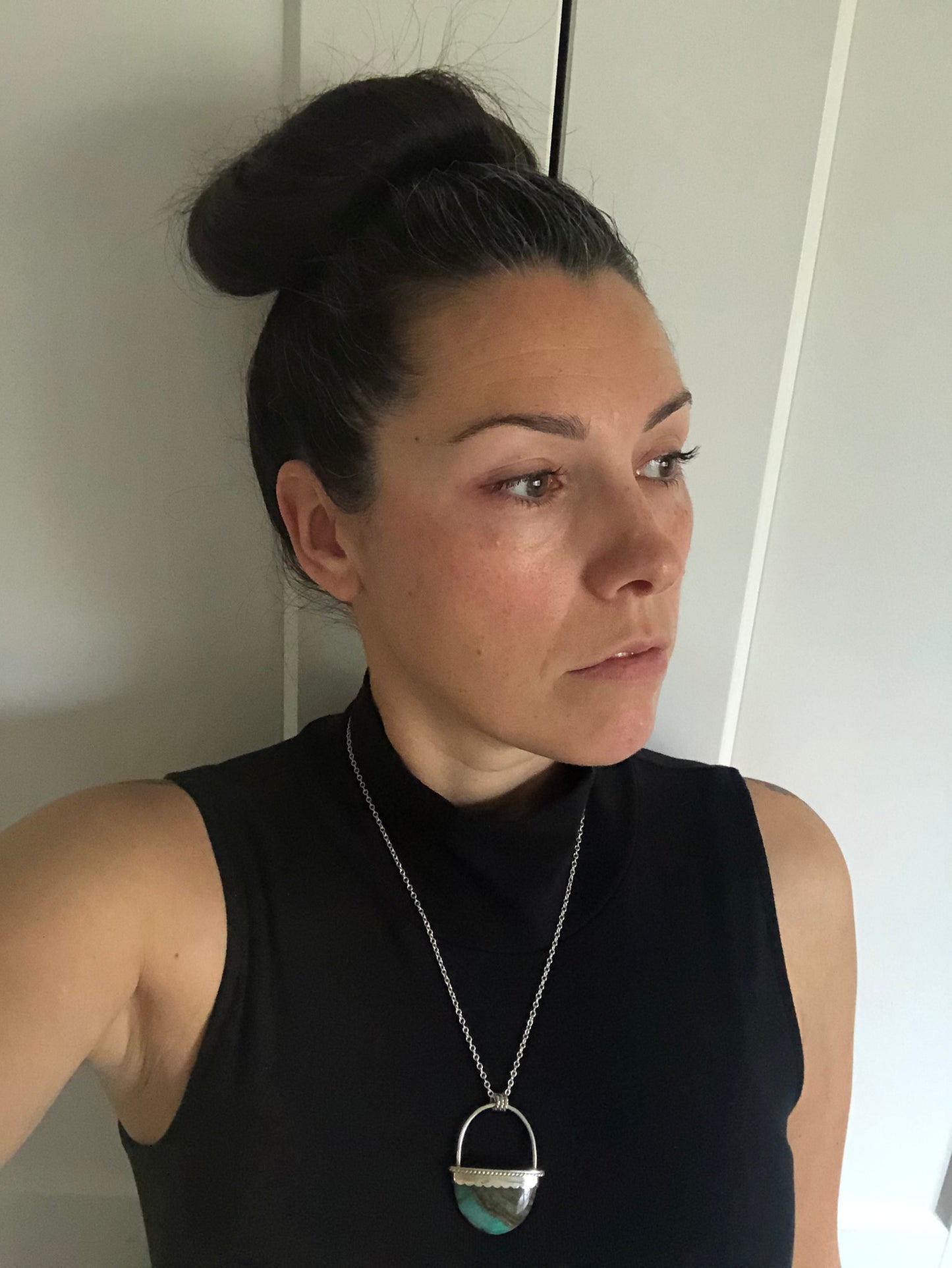 Woman wearing Silver Oval Agate Statement Pendant - Trisha Flanagan