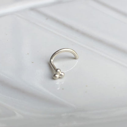 Small Triangle Nose Screw frontview