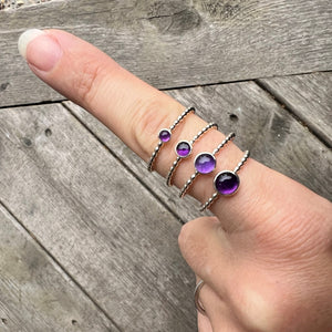 Size comparison of different size Amethyst Silver Rings - Trisha Flanagan